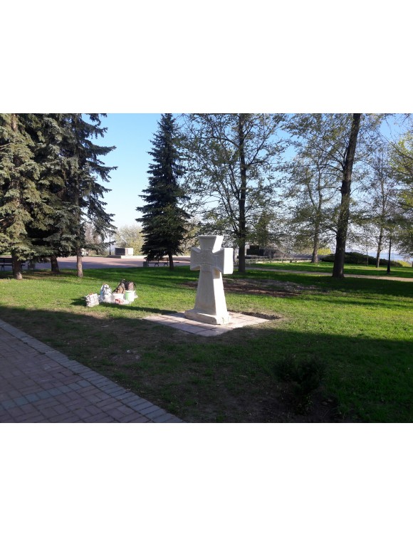 Хрест 004
