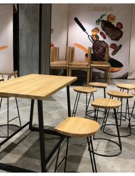 Food Hall  у ТРЦ "LAVINA Mall"